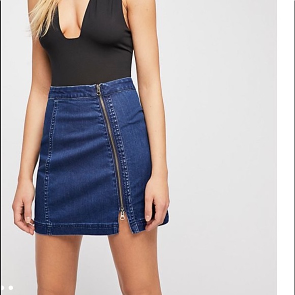 Free People Dresses & Skirts - NWT Free People zip it up mini skirt